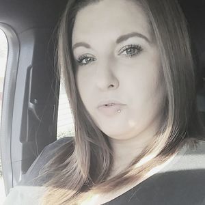 Meet your Posher, Manda